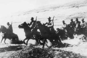 ����ս�ۣ�һҰսʿ˵���Ҿ�ǿ�������վ������»������������