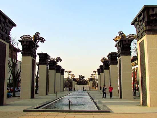 陕西旅游：走马观花图观西安（图）