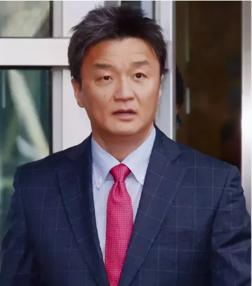 三星大公主李富真：25岁执意下嫁保镖，是她人生