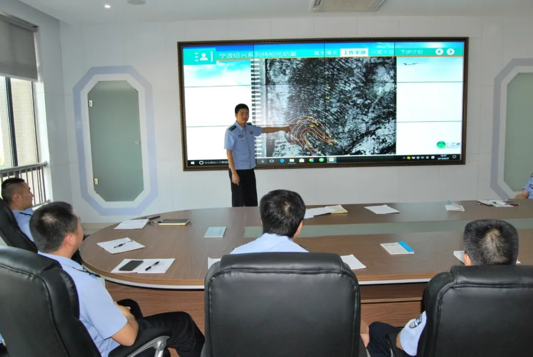 重庆|一组指纹，他锁定20年前持枪杀人犯！