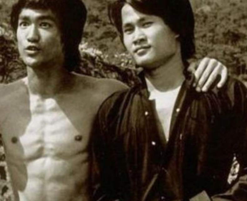 演艺圈唯一无人敢劝他喝酒的人，成龙、洪金宝