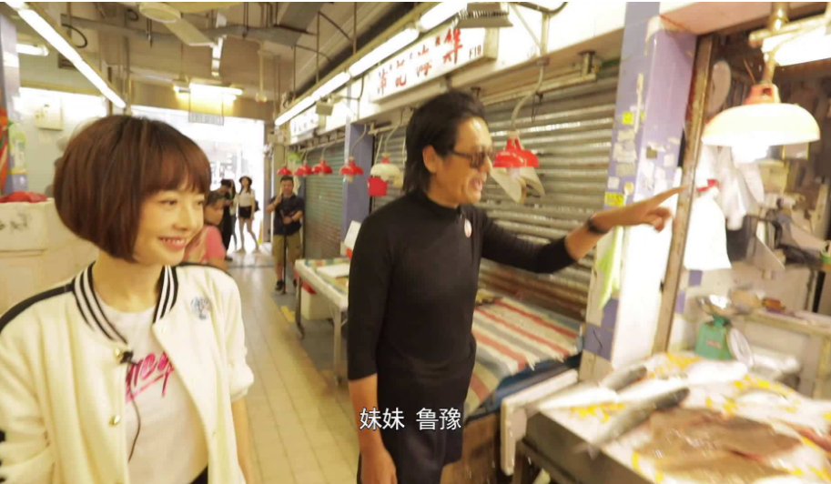 看完香港明星的真實生活：家裝真的太重要，將擁擠變成獨特設(shè)計