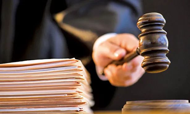 當一個人被逮捕了，這意味著什么？