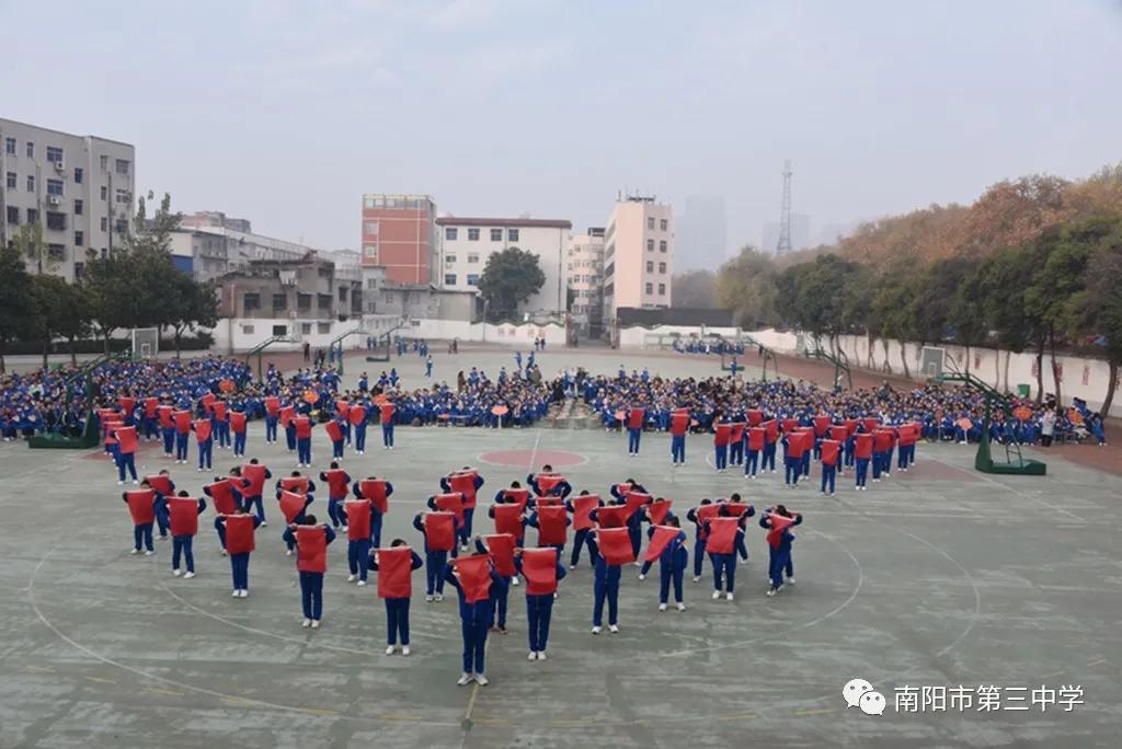 ĥ����־ ���ľ��� �����ഺ