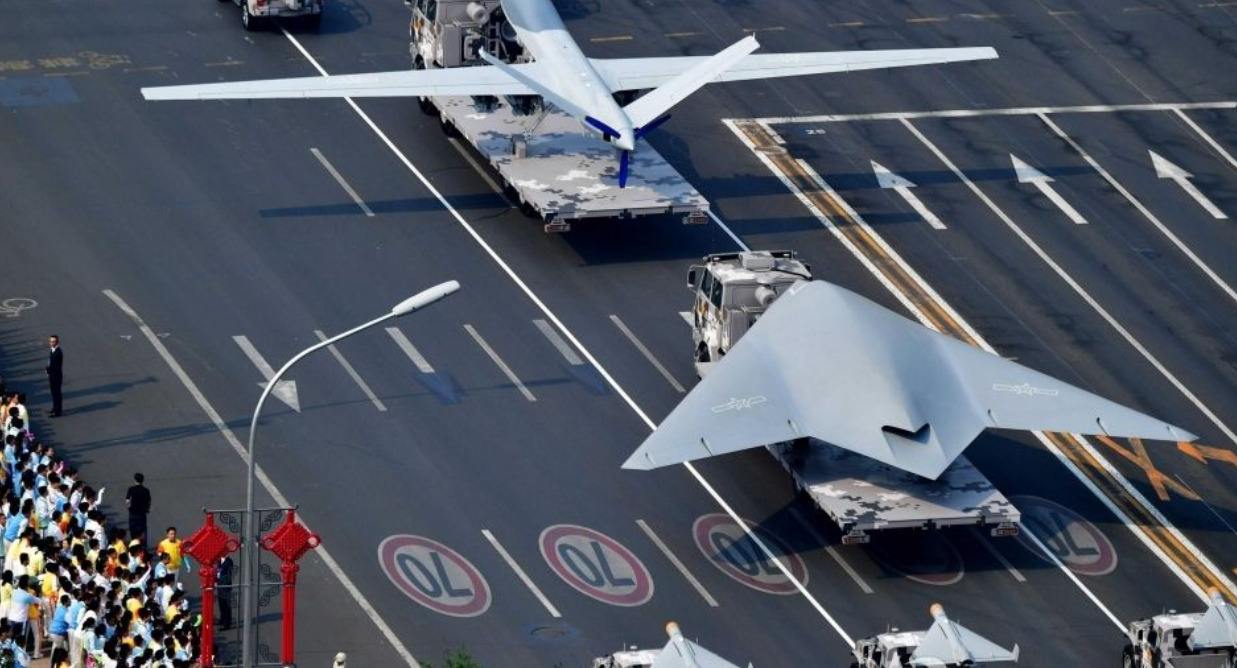 塞个"电线杆"，专打敌人后方预警机，攻击11作用远超歼20