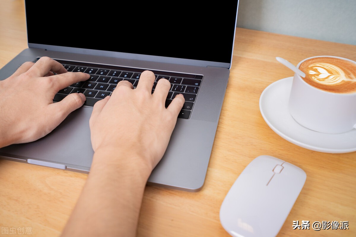 避开这些「雷区」，新手的自媒体之路才能走得更顺、更远