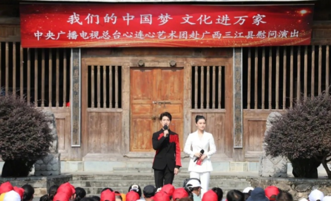 深扒！“美空网模特”张馨予的洗白改命史