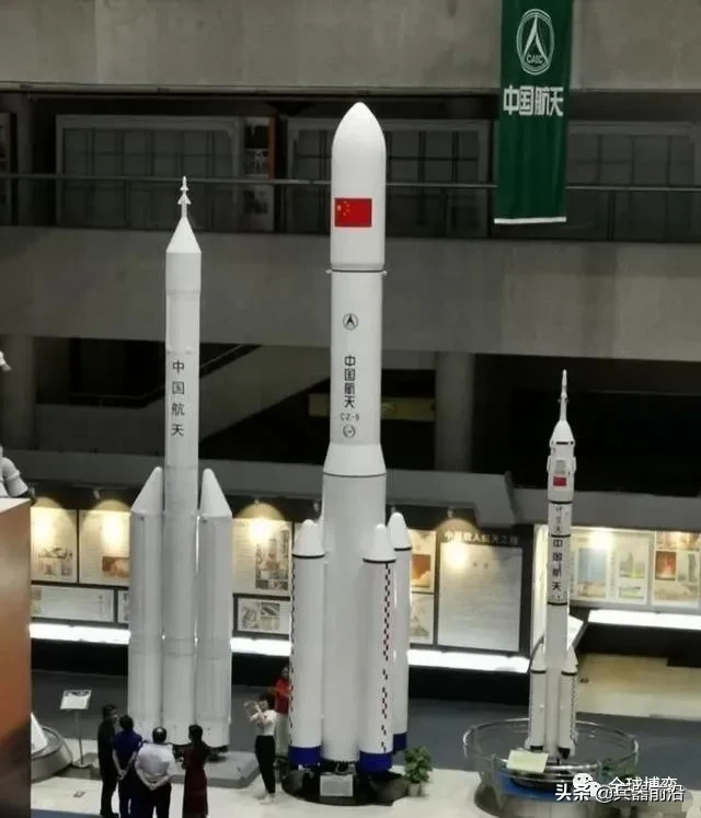 运力比长征五号大3倍，我国载人登月将用这款火箭