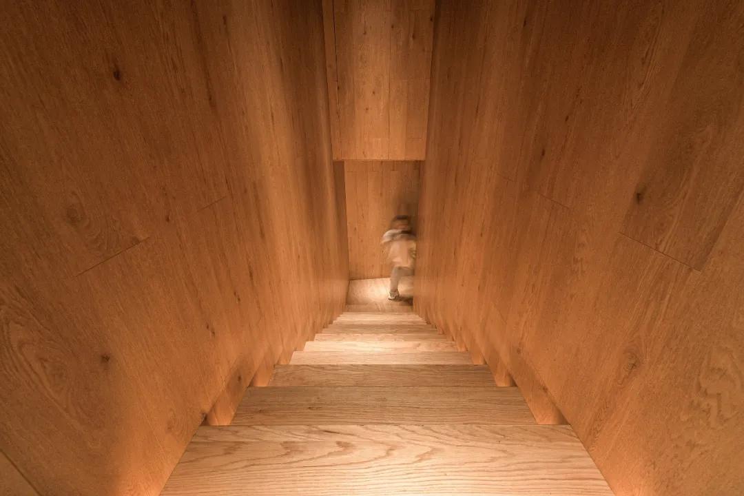 The tide in room of old ocean of dining-room of chaffy dish of Shanghai PANDA 1731 lives