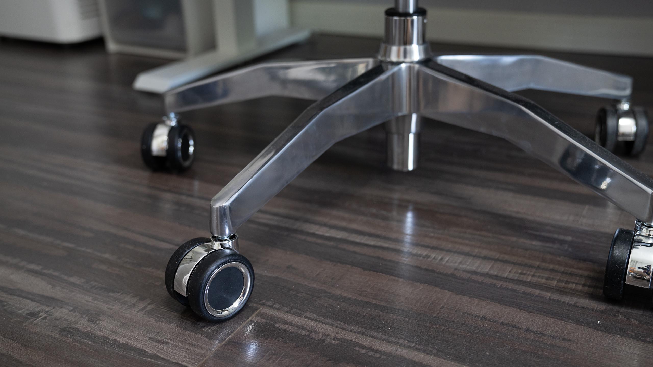 体验出色的人体工学椅该是啥样？全面精细调节，时刻为你“撑腰”