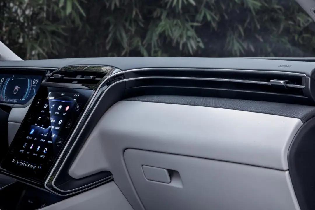 面对CR-V、RAV4荣放等对手，途胜L拿什么来拼？