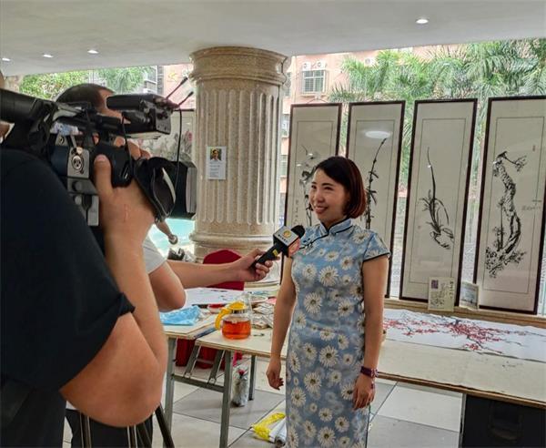 西安花鸟画学会会长王莎国画泉州拍卖活动圆满成功