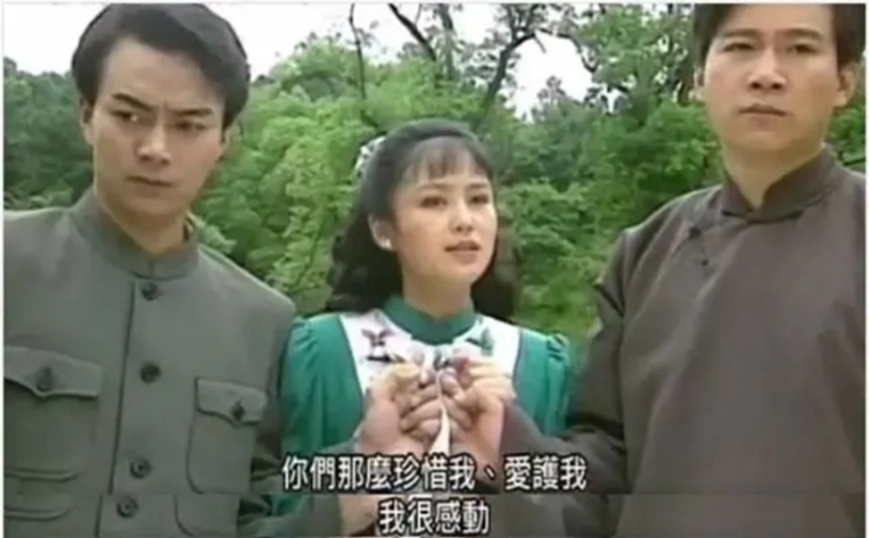 她堪比女版罗志祥，脚踏三条船，连孩子亲爹是