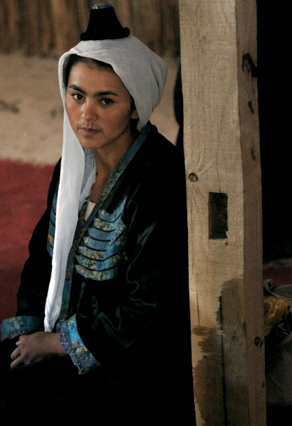 塔克拉玛干沙漠，中国最大的沙漠才不是“死亡之海”！