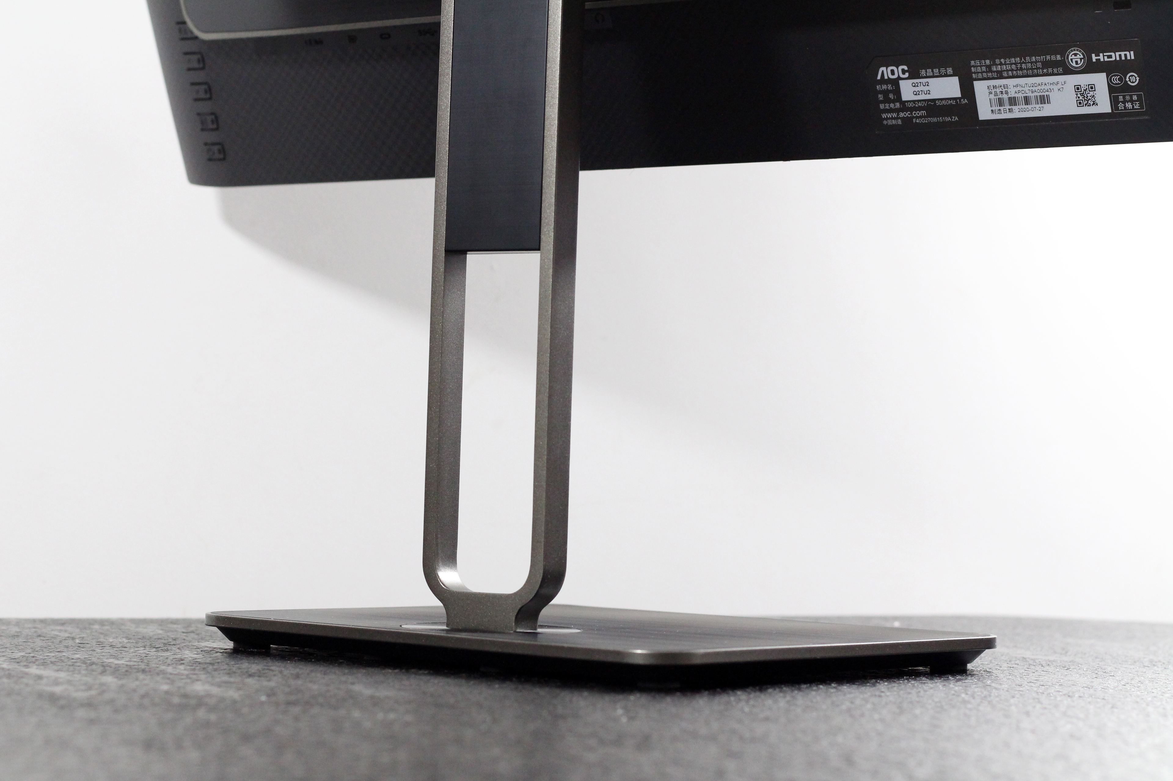 AOC Q27U2显示器评测：为创作者提供的一块好屏