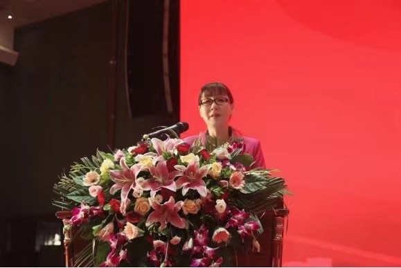 武汉酒协第五届会员代表大会暨成立二十周年总结表彰大会在汉举行