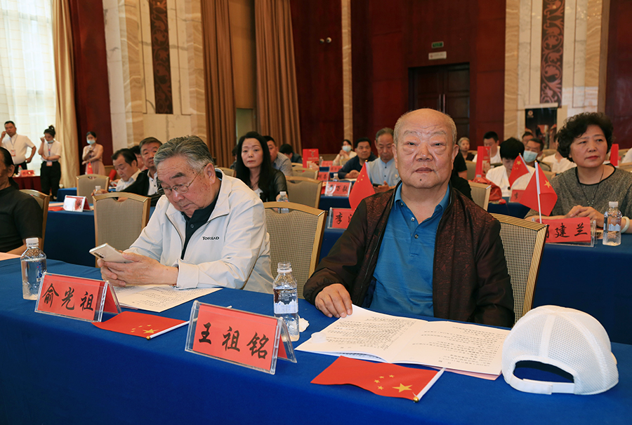 thhS<a href=http://m.jitongbianyaqi.com/news/ target=_blank class=infotextkey>C</a>Ժmݳ ĞԺL