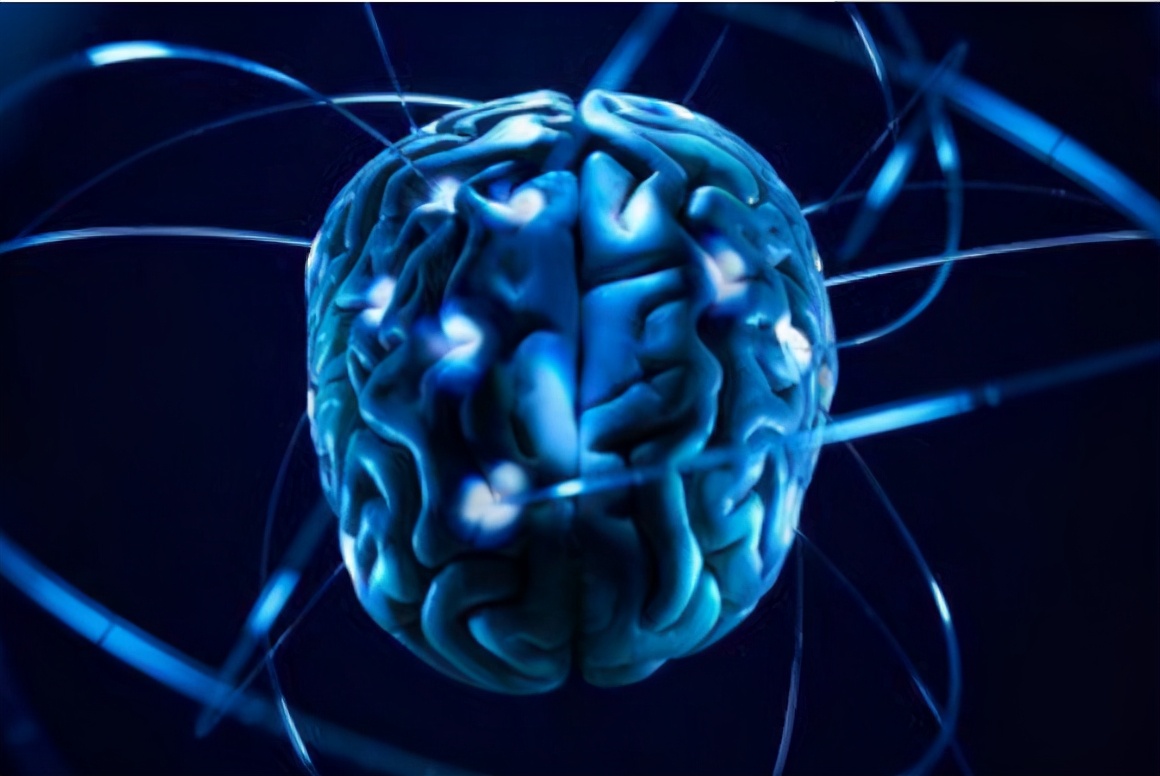 人的大腦隻有10%被開發，怎樣提高自己智商，告訴你幾個小方法