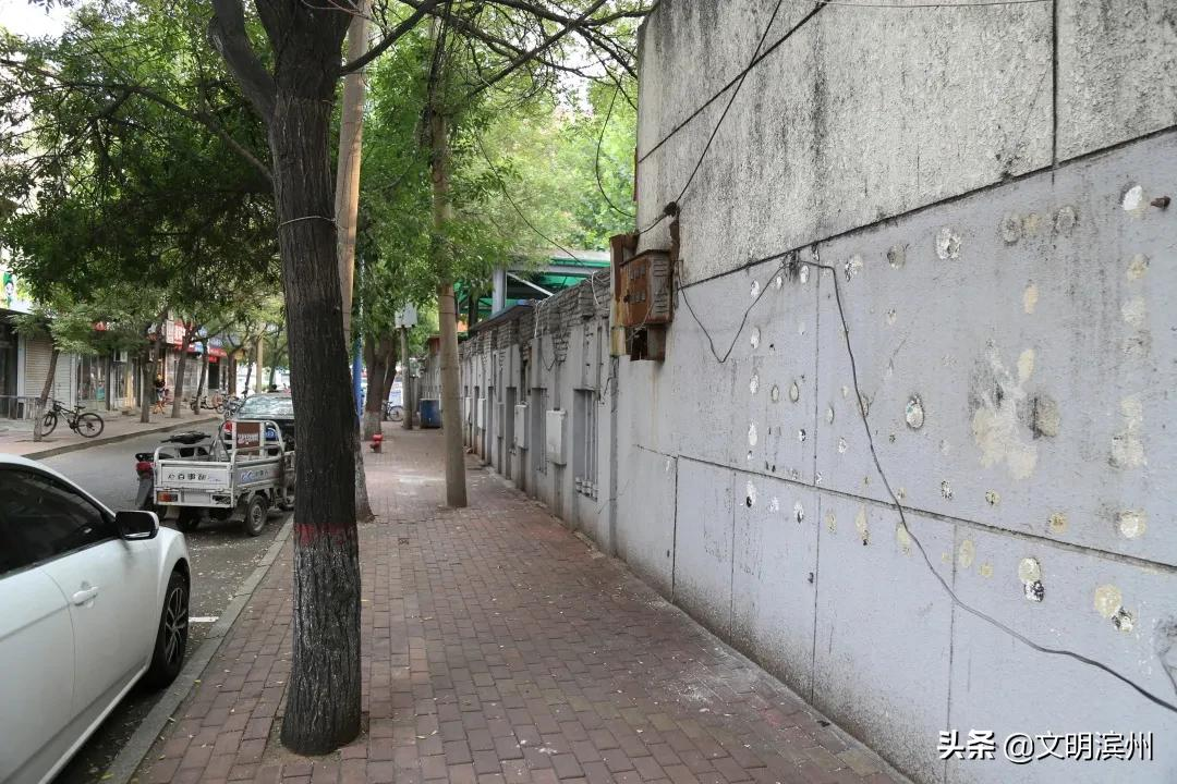 滨州市中街道新华街推进文明城市创建让街道塑新颜展新貌树标杆