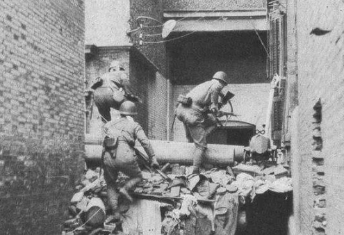 警卫员投靠日军血债累累，我军锄奸定妙计，杀