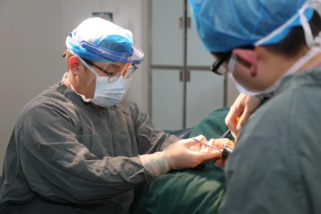 临汾市中心医院成功开展我市首例直肠脱垂Delorme手术