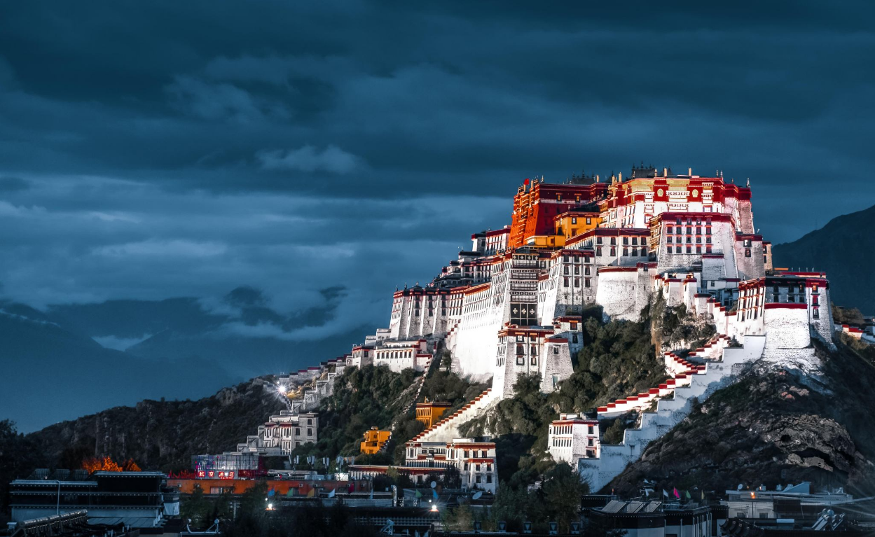 How many of China’s top 10 famous landmarks selected by foreign media have you checked in?