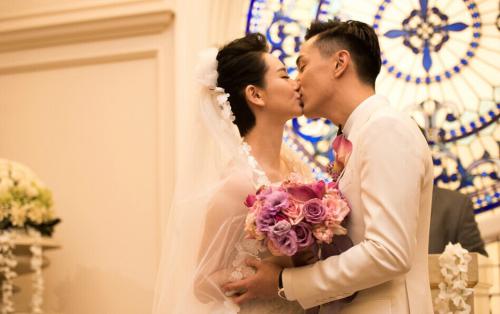 单亲家庭长大，出道14年，爱情事业双丰收｜戚薇