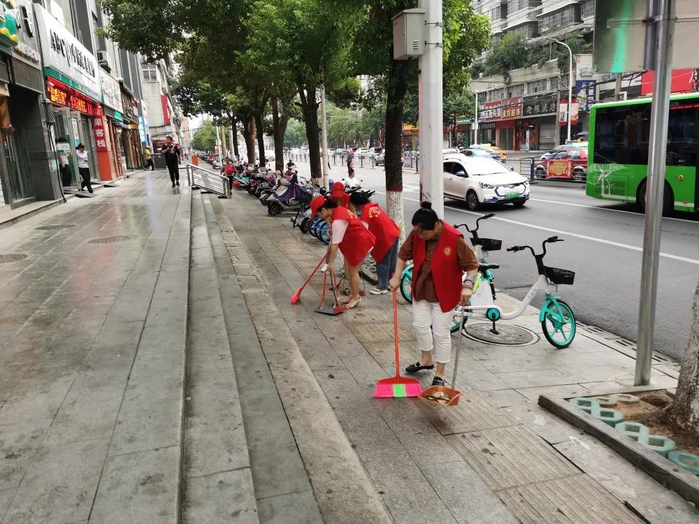 信阳交通运输执法：创建文明城市，交通执法人在行动