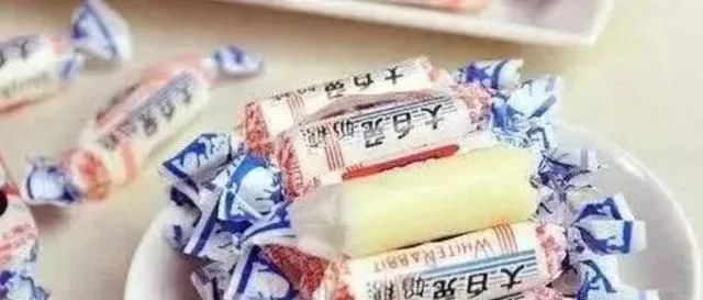 4种“骨灰级”零食，赌100包辣条，全吃过至少也是“大叔辈”了