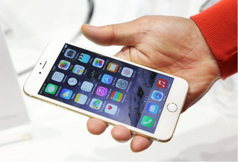 价格歧视？苹果比安卓多收30%，苹果仗着有你喜