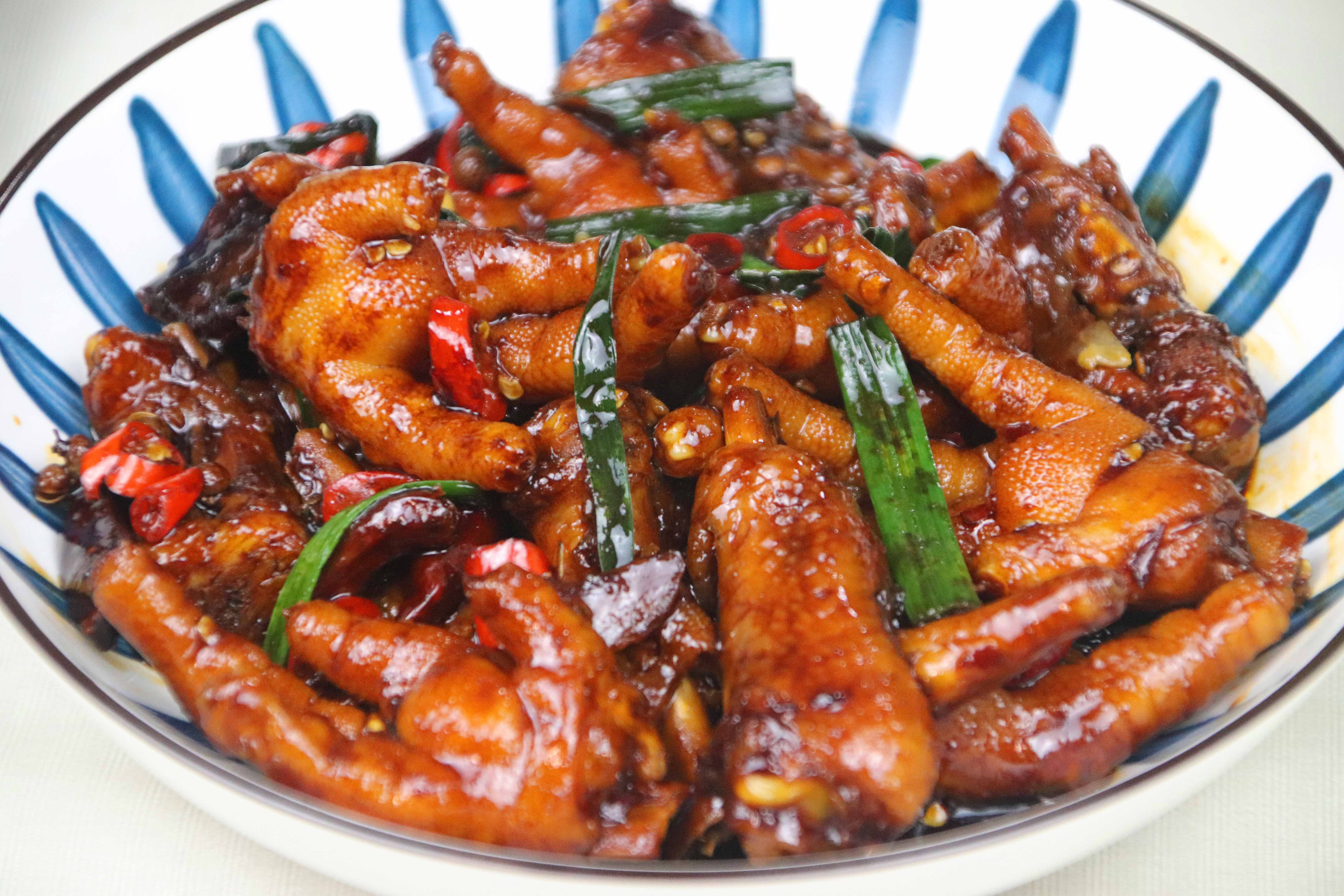 做香辣滷雞爪原來這麼簡單，好吃解饞，下酒又下飯，上桌就被搶光