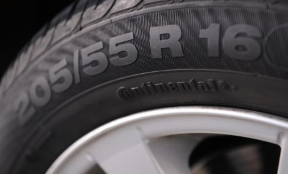 價(jià)格貴不一定合適，汽車(chē)輪胎到底應該怎么選？