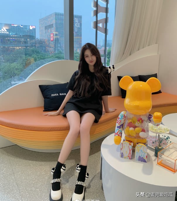 都美竹高调晒美照？剪短长发重新开始，网友：