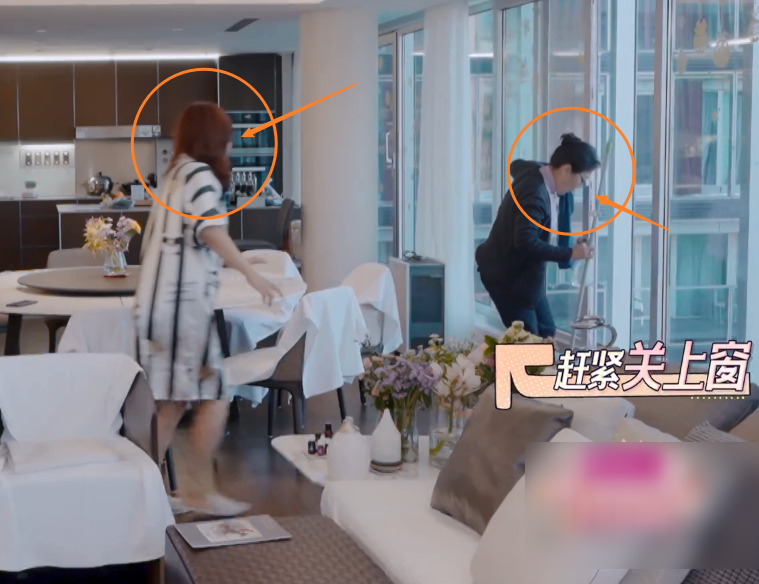 都说张铎妈妈针对儿媳，看到陈松伶对待婆婆的