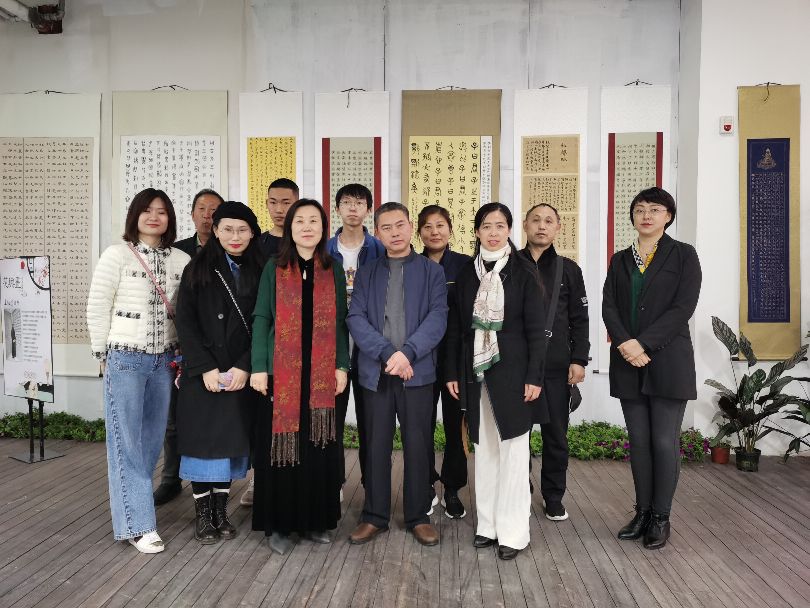 “百年母亲 我心中的向阳花”