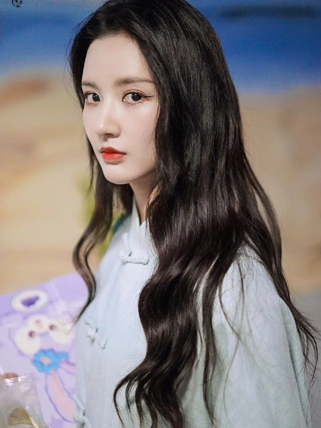 " achieve 4 " aid perform honored guest road to appear modelling exposure, wen Wan of Ju Jing  Dai  is moving, liu Xie peaceful beauty gives height