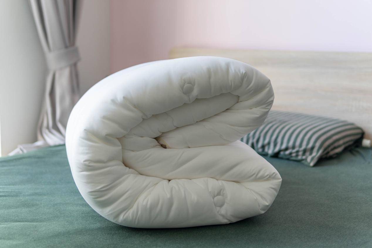 小米有品绘睡超柔玉米纤维抗菌被：一床好被，一个温暖的冬夜