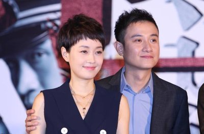 马伊琍离婚后再会小鲜肉，与男方举止亲昵，再曝姐弟恋？