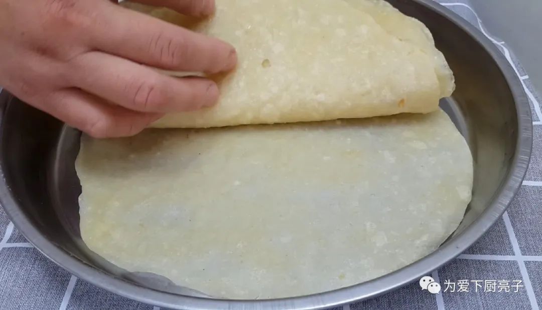家常蔬菜捲餅做法，掌握配方技巧，張張柔軟勁道，真的太好吃了