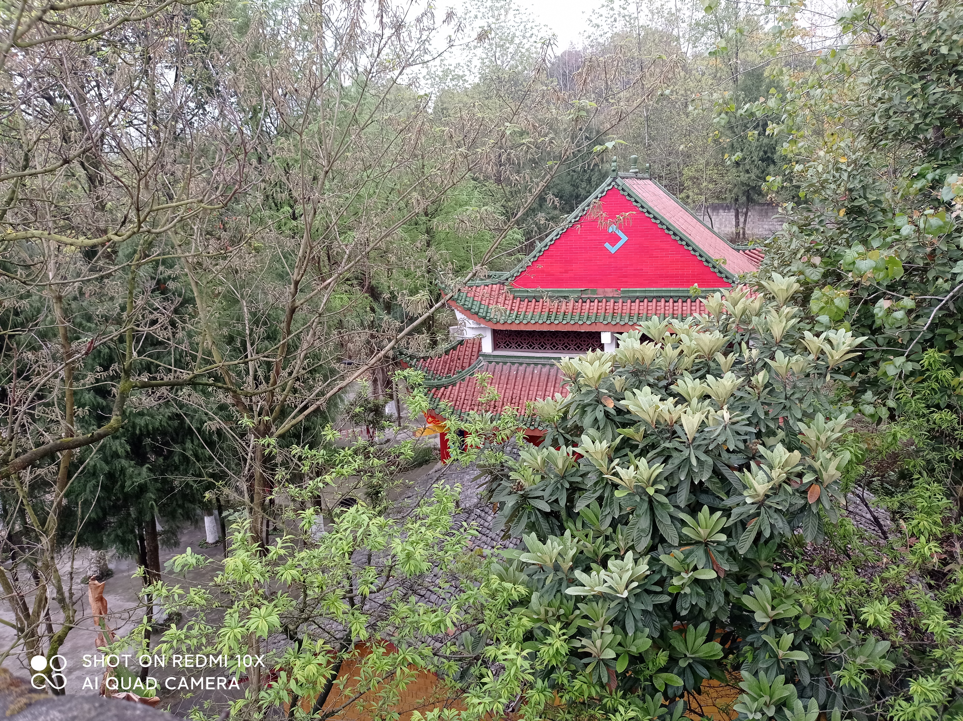 万州机场山头有一景可以俯瞰万州，很多人不知道！龙冠自然风景区