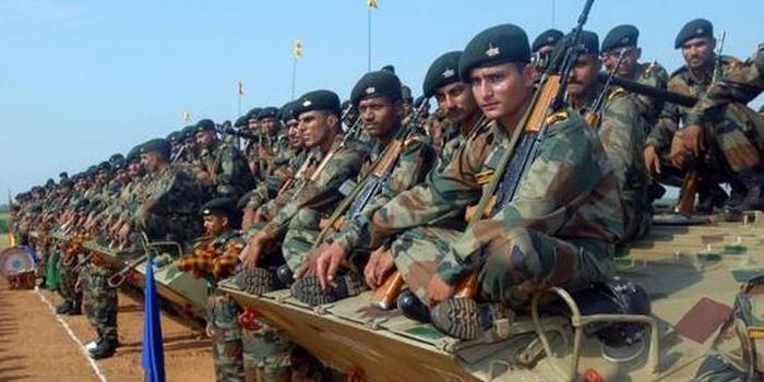 印度5万公顷农田被毁，十多个邦进入紧急状态，