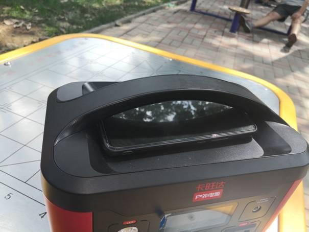 自驾旅途不在与冰冷相伴-卡旺达户外电源试用