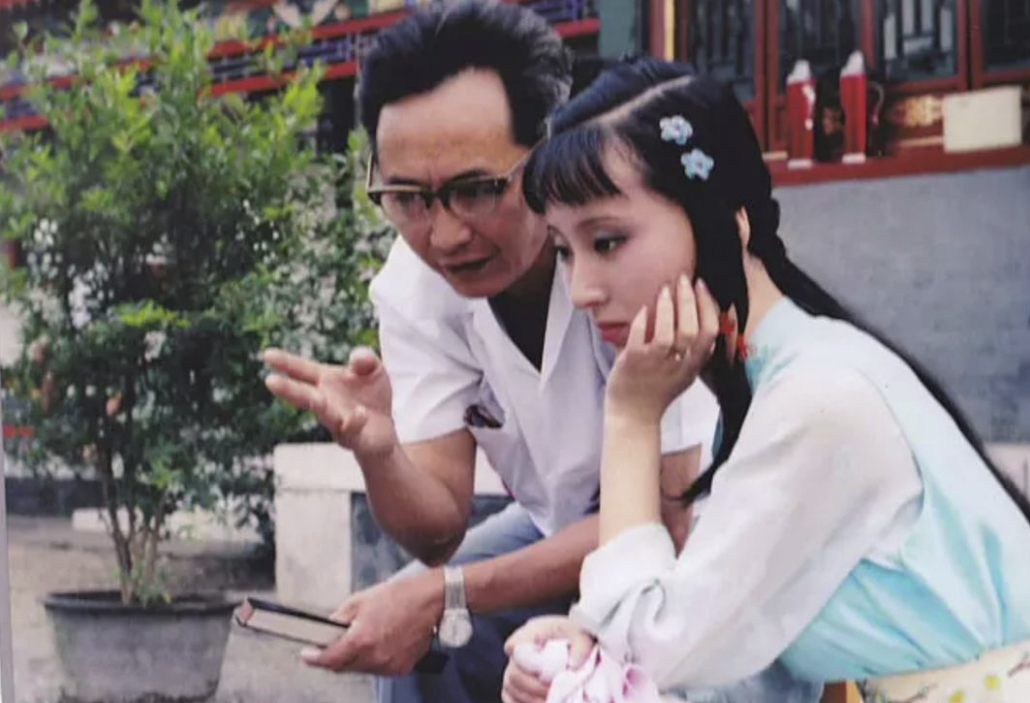 陈晓旭：19岁凭“林黛玉”爆红，26岁身家亿万，41岁皈依佛门