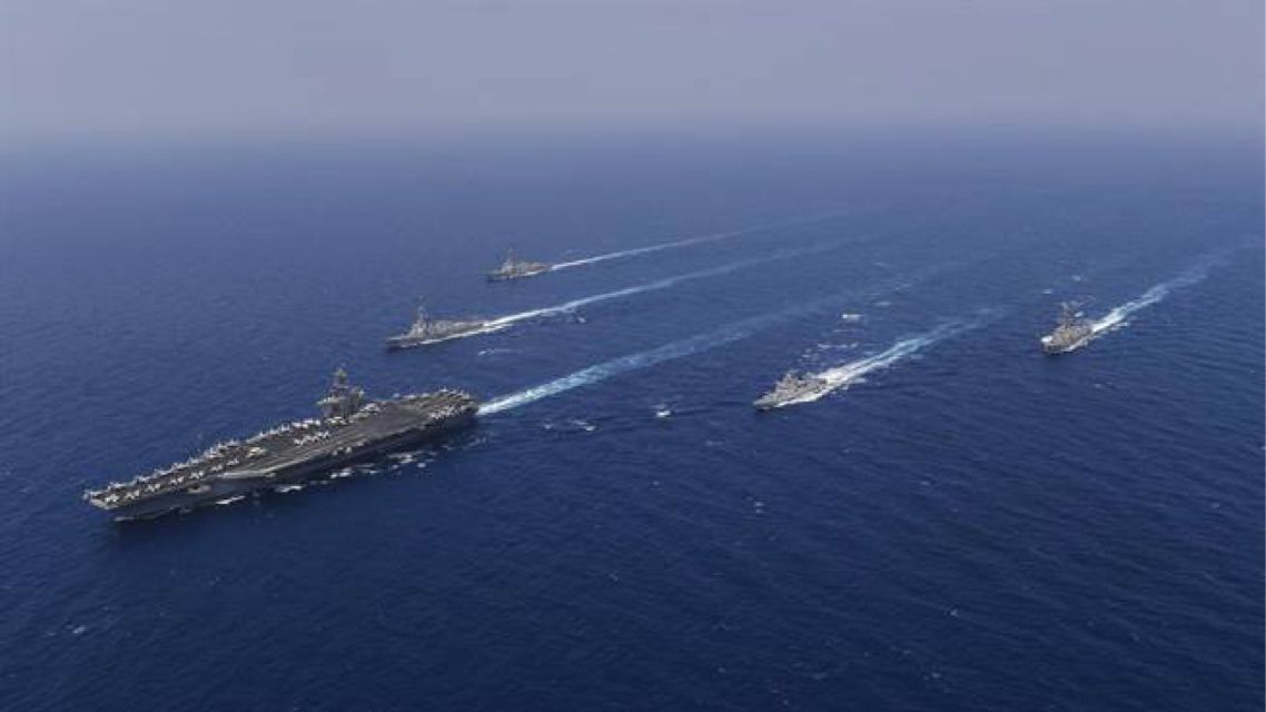 无法无天了，美要求波斯湾船只不得靠近美舰百