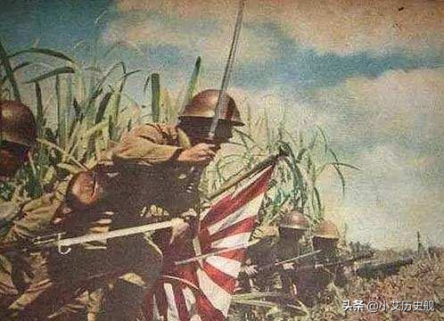 16岁少女被日军强征慰安妇, 被迫扮演“动物”，