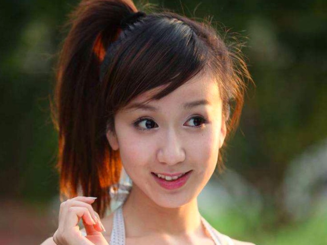 娄艺潇谈“王漫妮”不是捞女，江疏影说找有钱人不是错，殊途同归