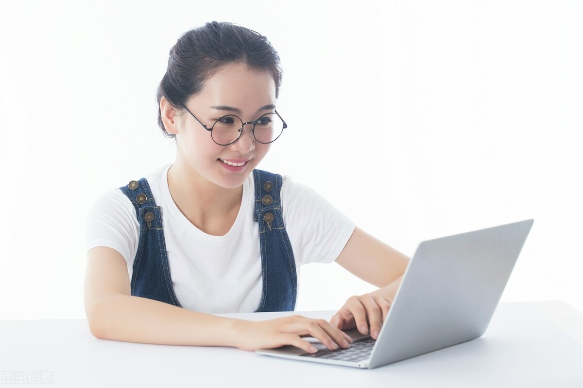 教务管理系统的功能有哪些？