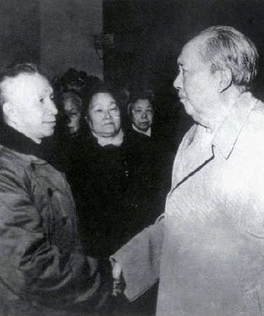 毛主席向全军推广华野战法，林总看后也佩服：粟裕尽打神仙仗