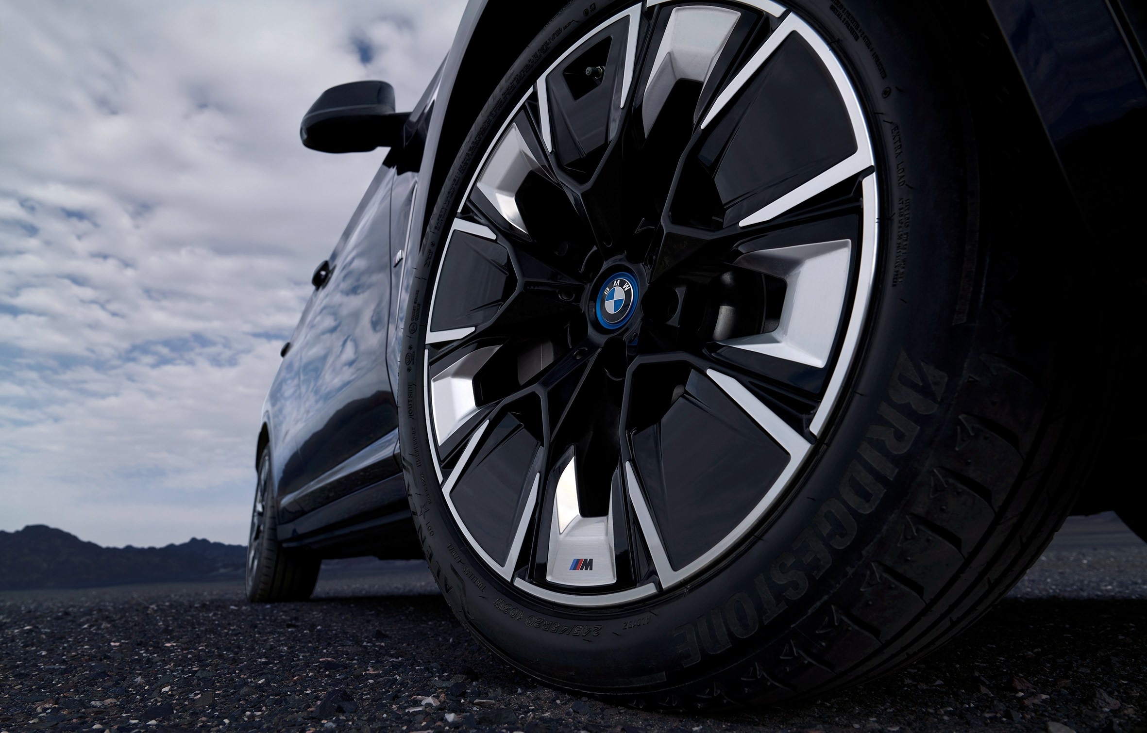 创新生态可持续 | 新BMW iX3携丰富高价值标准配置焕新上市
