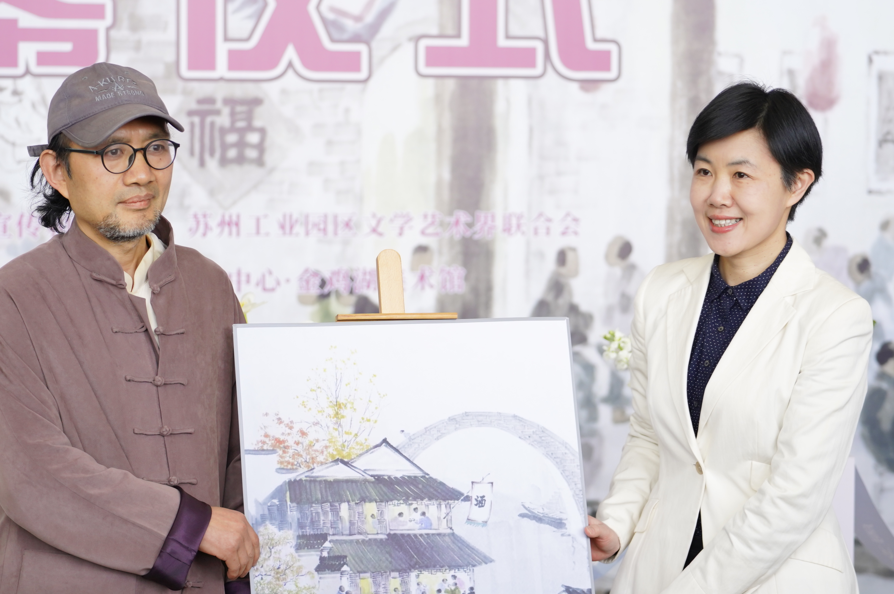 用画笔再造“旧时江南”周文雍绘画作品展亮相苏州金鸡湖畔